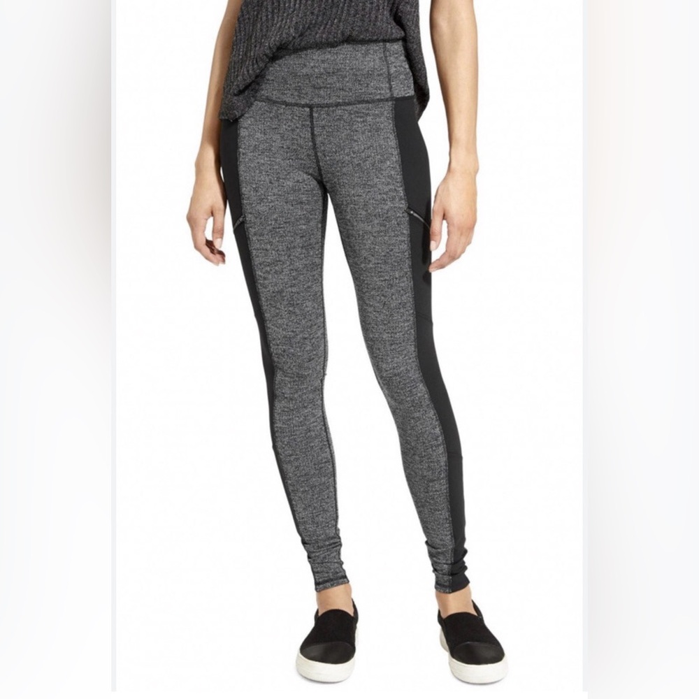 Athleta Metro Drifter Zip Pocket High Rise Leggings in grey herringbone